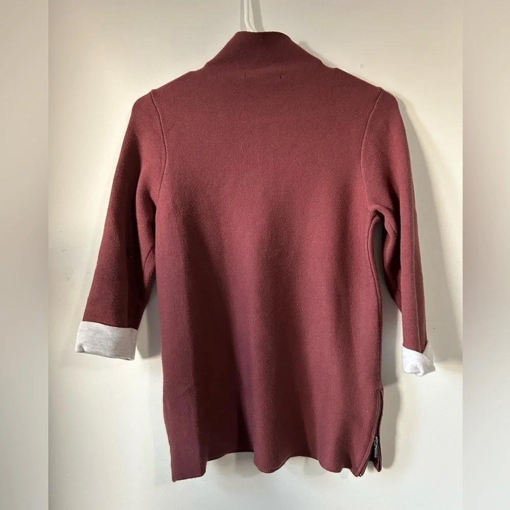 Tahari‎ Long Sleeve  Cowlneck Top - Picture 3 of 4